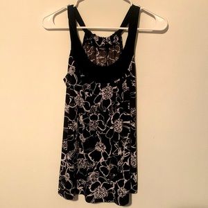 Perception Concept Sleeveless Summer blouse